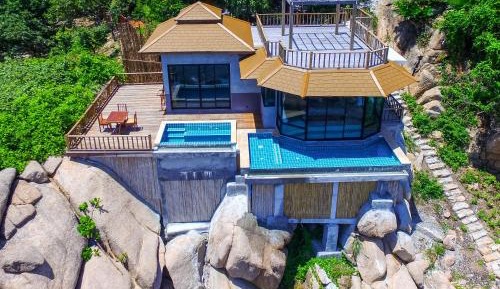 Villa with Sea View