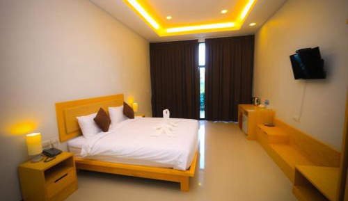Superior Triple Room