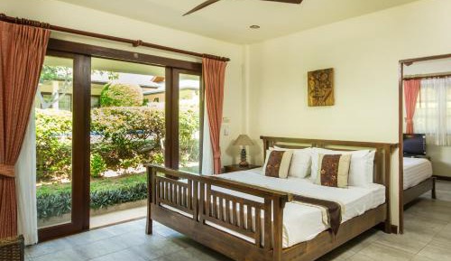 Deluxe Four-Bedroom Villa