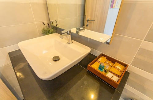 Ao Nang Villa | Nestled just a stone's throw away from the sea, a mere 3-minute