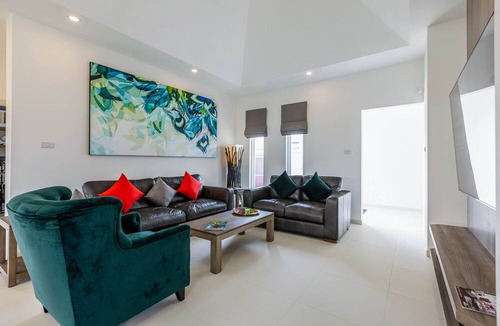 Hua Hin Villa | Private 3 Bedroom Pool Villa MS22
