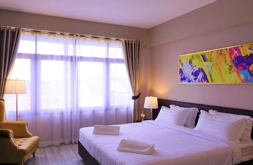 Nai Wiang Hotel | Taris Art Hotel Phrae