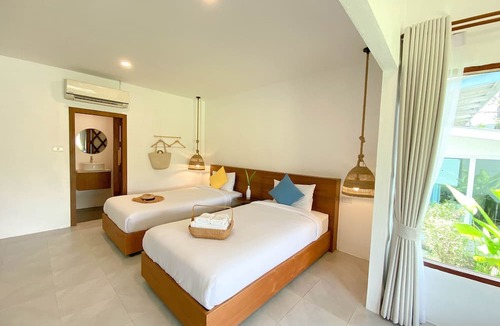 Sichon Hotel | Issara Beach Resort Beachfront Zone