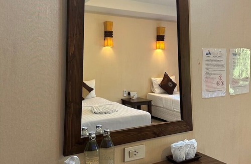 Thong Sala Hotel | Baan Busaba Hotel