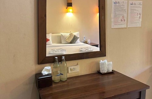 Thong Sala Hotel | Baan Busaba Hotel
