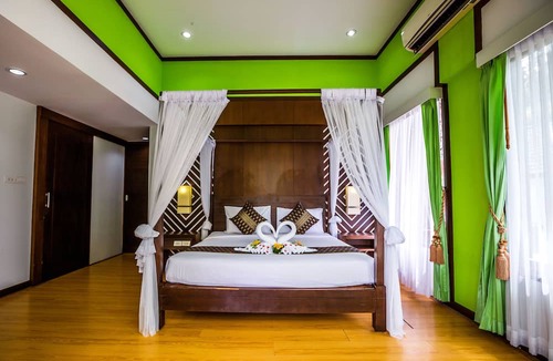 Ko Phi Phi Hotel | Phi Phi Andaman Beach Resort