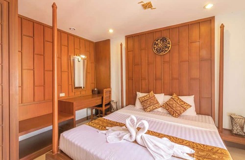 Patong Hotel | Lotus Hotel Patong