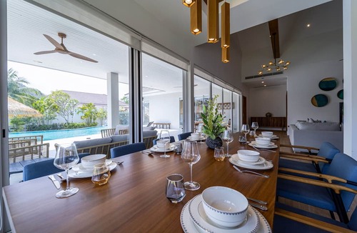Hua Hin Villa | Luxury 7 Bedroom Pool Villa - WL67