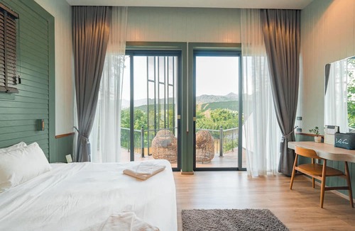 Sai Yok Hotel | VeeVaree Riverkwai Resort