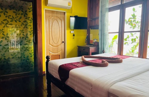 Wok Tum Hotel | Tharathip Resort