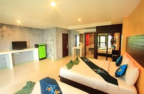 Wok Tum Hotel | Tharathip Resort