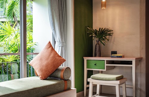 Karon Hotel | Mandarava Resort and Spa Karon Beach