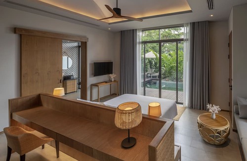 Chalong Hotel | Noku Phuket
