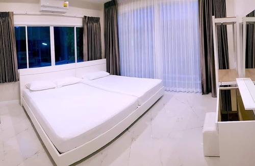 Hat Chao Samran Villa | Wan Villa