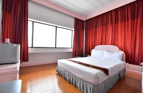 Trang Hotel | Thumrin Hotel