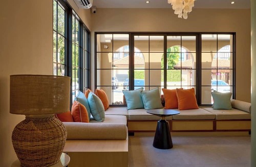 Khao Takiab Hotel | Anantasila Beach Resort Hua Hin