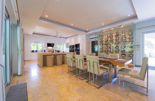 Hua Hin Villa | 6BR Luxury Tropical Pool Villa PH125