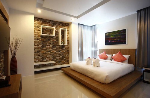 Nanai Road Apartment | Buasri by Ohm