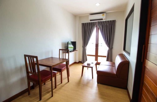 Na Muang Hotel | Tai-Shan Suites