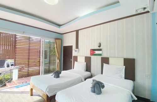 Pak Nam Hotel | Laketerrace Resort