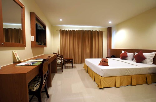 Khao Lak Hotel | Khaolak Sunset Resort - Adults Only (SHA Extra Plus)