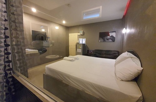 Ban Thung Sukla Hotel | Heaven Inn