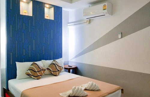 Pak Nam Hotel | Great Hill Resort
