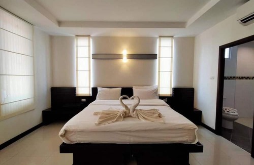 Krabi Hotel | KM House