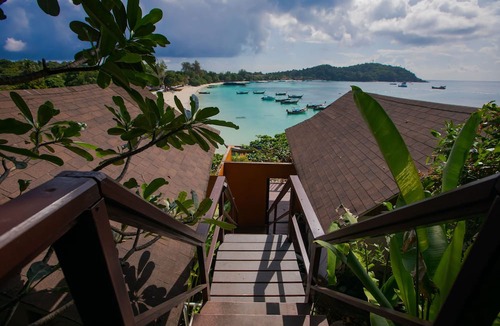 Satun Hotel | Chareena Hill Resort - Pattaya Beach Koh Lipe