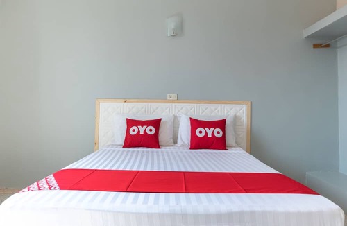 Ranong Hotel | OYO 674 Greenery Home