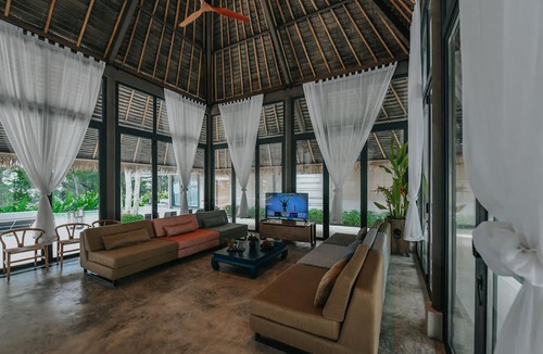Maprao Island Hotel | Island Escape Burasari