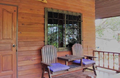 Thong Sala Hotel | Secret Garden - DC Resort Co