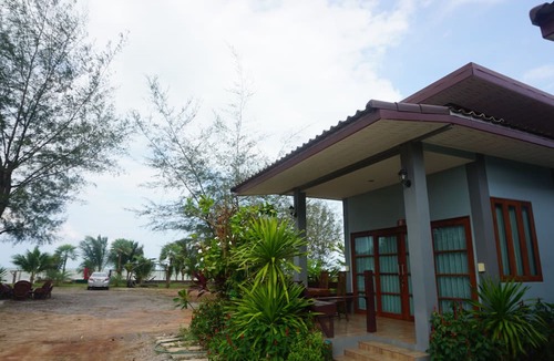 Chaiya Hotel | Veerada Boutique Home