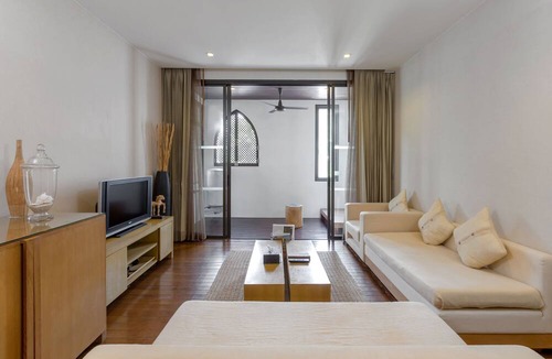 Bang Po Hotel | The Sea Koh Samui Resort & Residences by Tolani