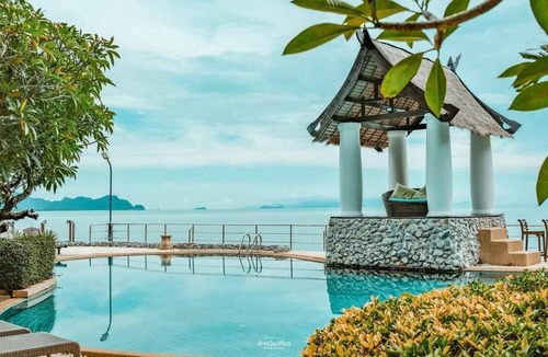 Khanom Resort | Racha Kiri Resort and Spa Khanom