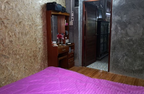 Chet Samian House | Baan Raiplaysoi Homestay