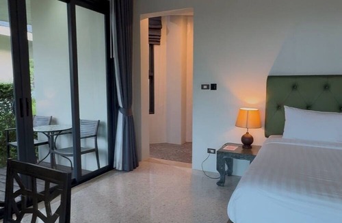 Khanom Hotel | Wis Beach Khanom