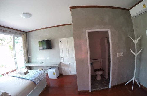 Pak Khlong Hotel | Bua Villa