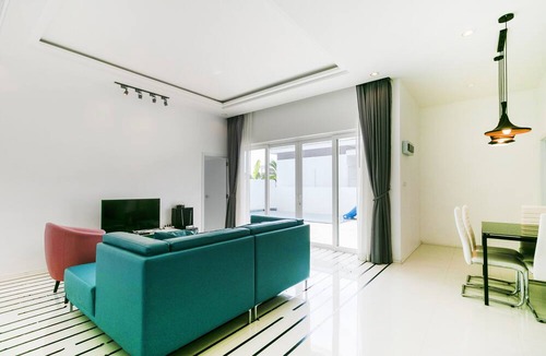 Hin Lek Fai Hotel | CAPITAL O1009 Leleaf Valley Pool Villa Resort Hua Hin