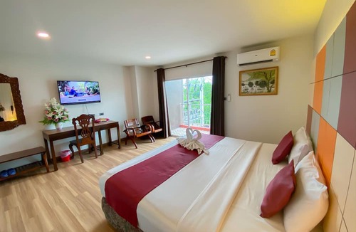 Noen Phra Hotel | East Inn 15 Rayong