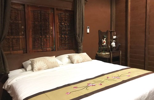 Damnoen Saduak House | Reuan Vilawan