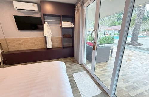 Phru Thai Hotel | All Times Pool Villa