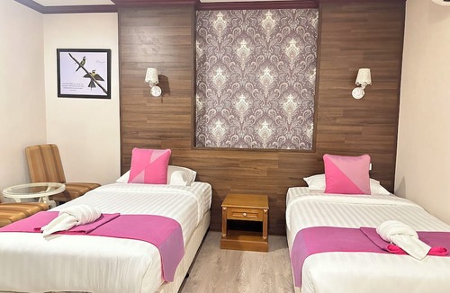 Khuan Khanun Hotel | Lenoi Buri