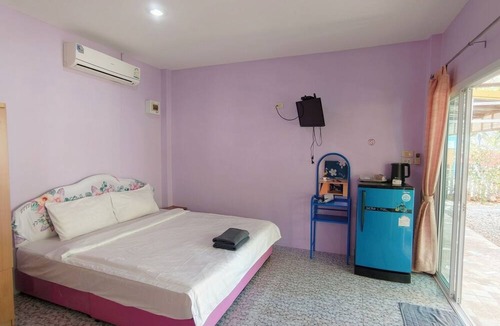 Tha Thaewawong Resort | Koniix Maiyok Resort Ko Sichang
