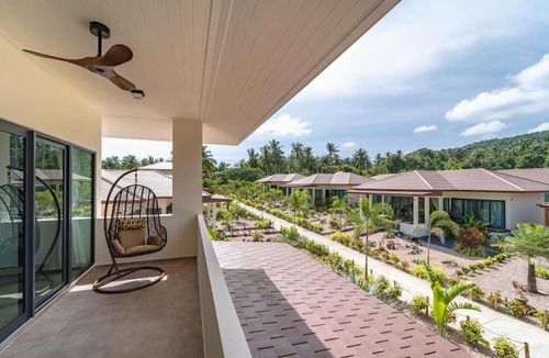 Moo 5 Hotel | SHI Phangan Villas