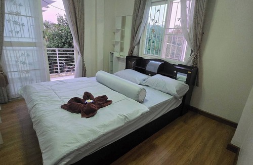 Minburi House | Charming 3-bedroom House With Pool Near Lat Krabang Airport