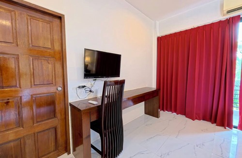 Chalong Hotel | Baan Phu Chalong Place