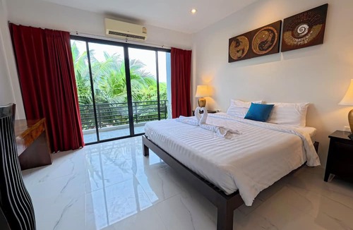 Chalong Hotel | Baan Phu Chalong Place