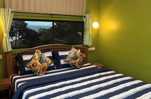 Ko Phi Phi Hostel | The View Hostel