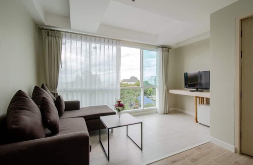 Prachuap Khiri Khan Hotel | Prachuap Grand Hotel